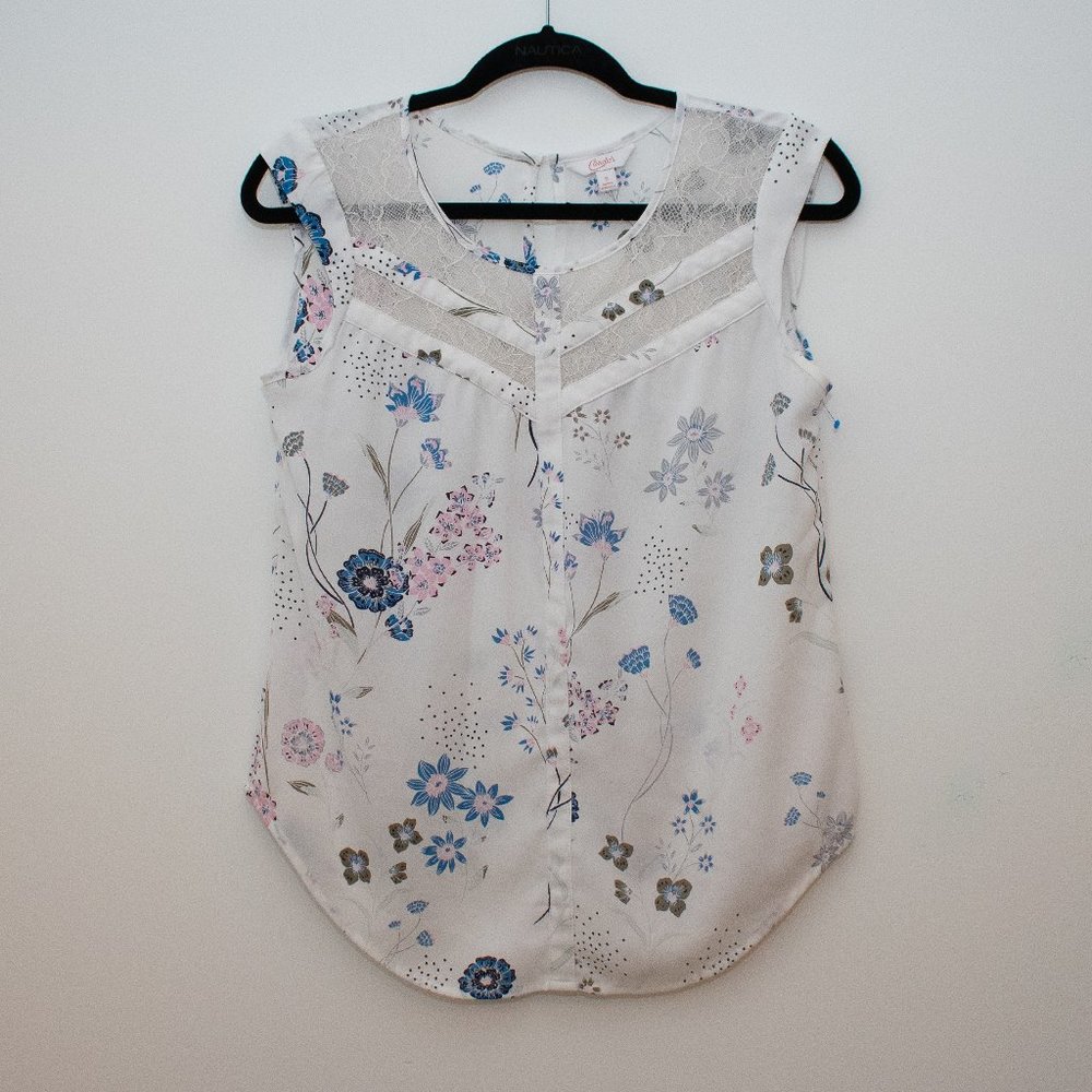 Candie's Sleeveless Floral Print White Blouse Size Small